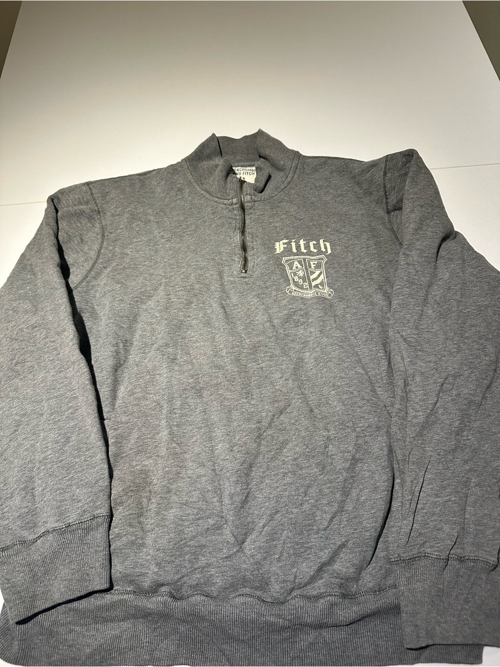 Abercrombie & Fitch Gray Half-Zip Pullover Sweater